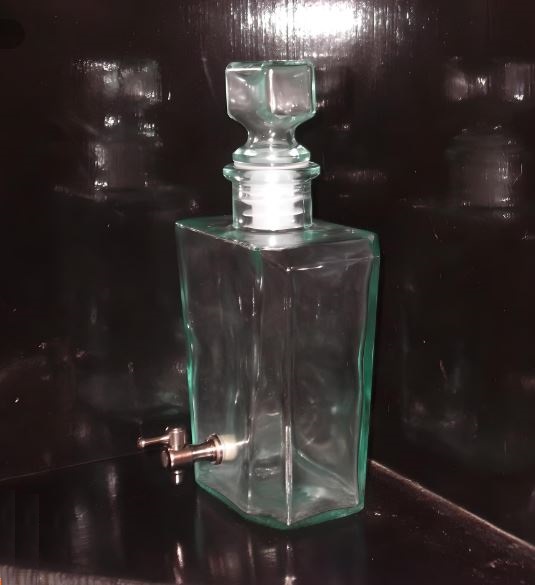 Small tap for absinthe bottle